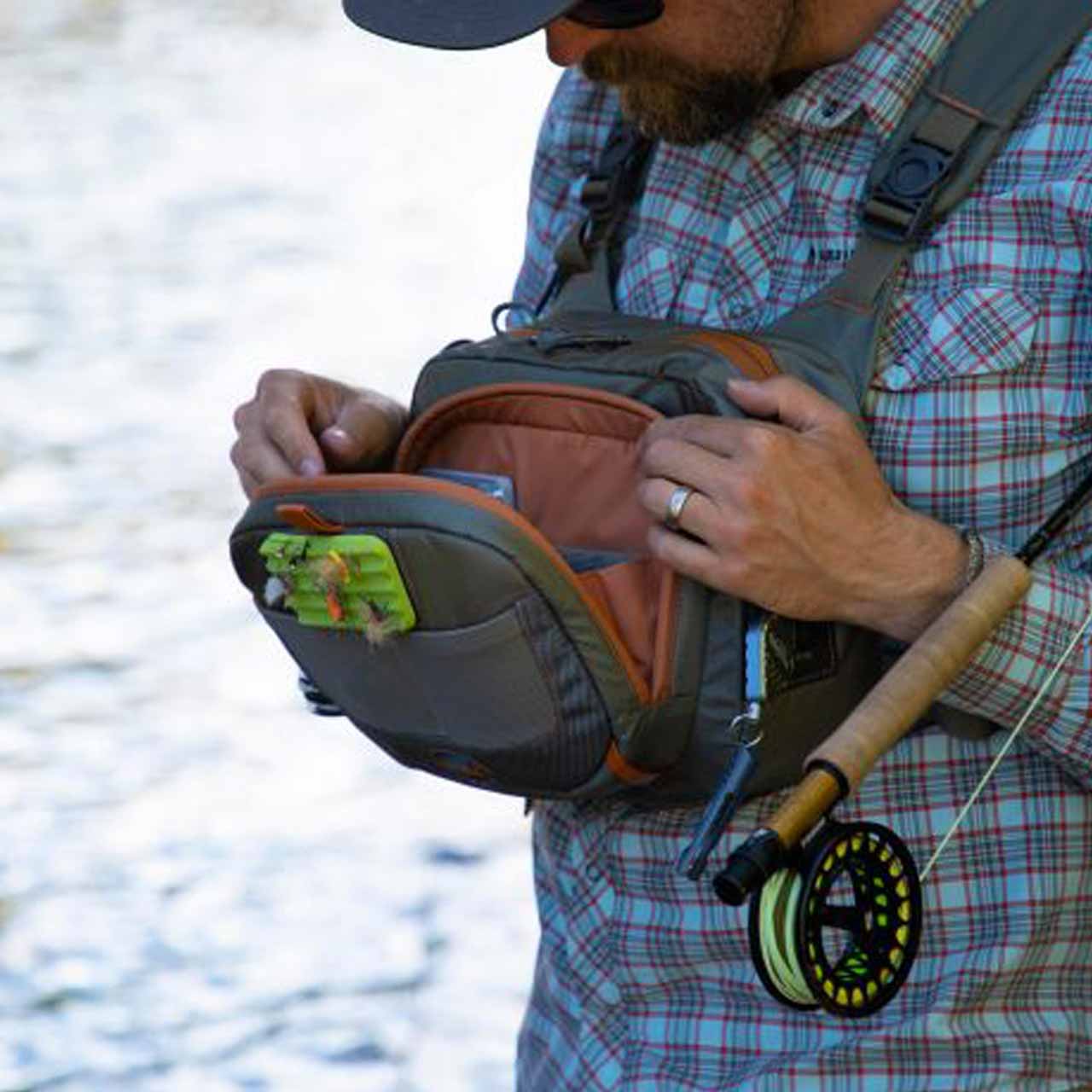 fishpond-chest-marsupio-cross-current-pack fishpond cross current chest pack