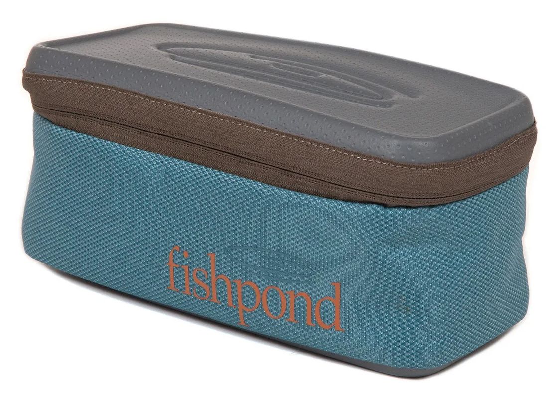 fishpond-reel-case-ripple-medium